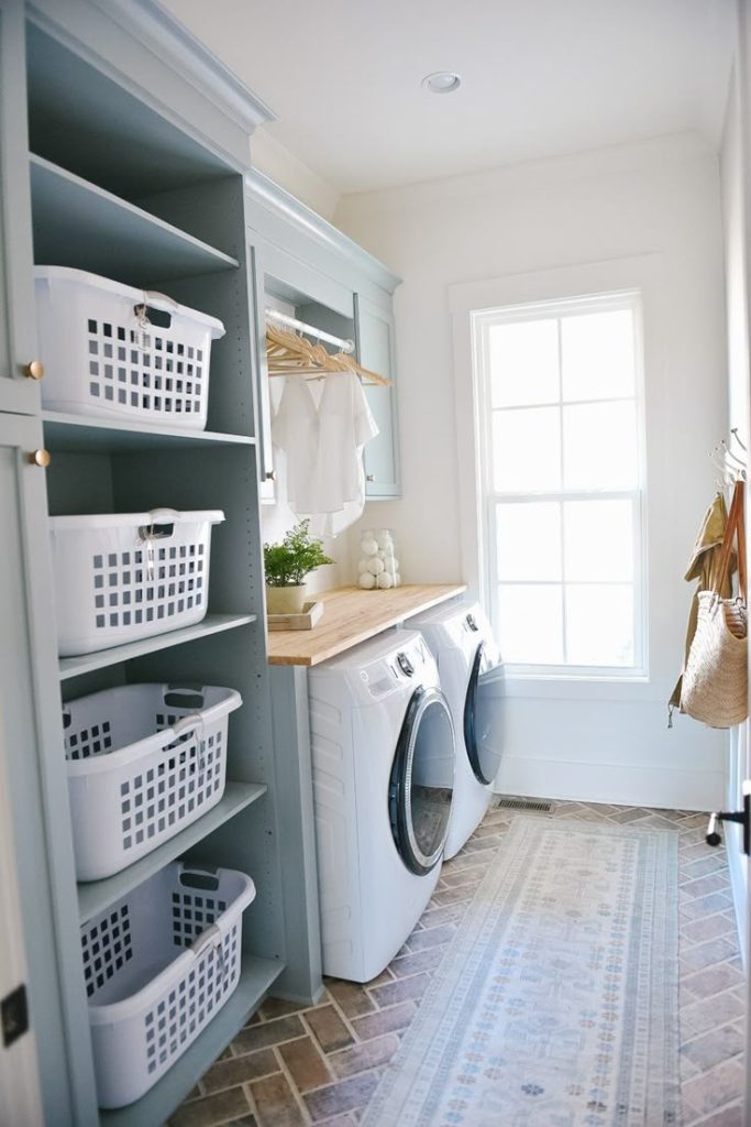 laundry room remodeling in back enterenance